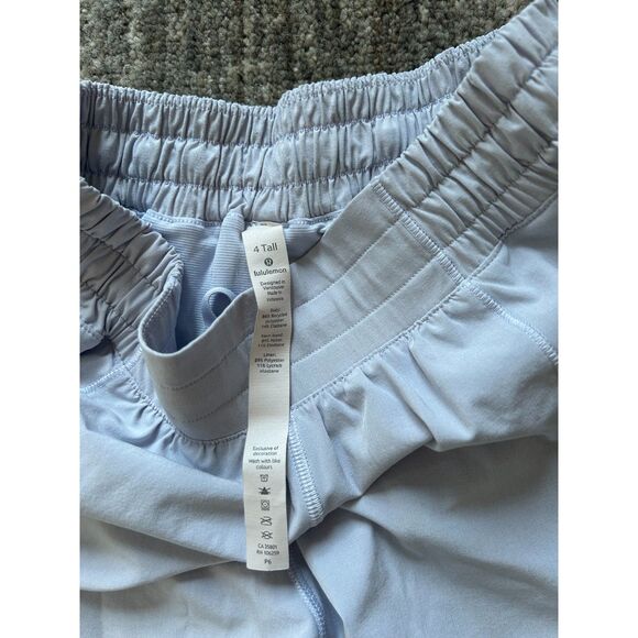 Lululemon periwinkle blue low rise hottie hot shorts, 4 - Picture 6 of 7